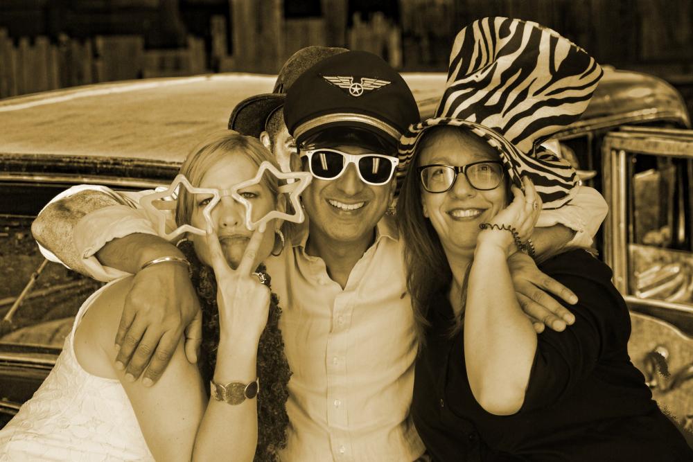DHL South Regional Meeting | View more photos from the event at gallery.myphotoboothexperience.co.uk/u/MyPhotoBoothExperienceLtd/DHL-South-Regional-Meeting